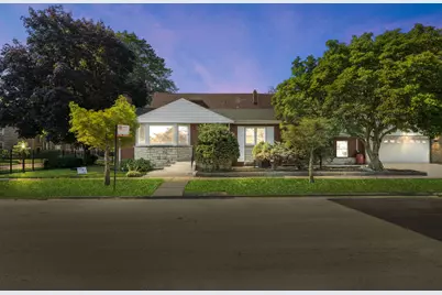9400 S Calumet Avenue, Chicago, IL 60619 - Photo 2