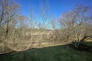 31504 Kline Cir, Warrenville, IL 60555 - Photo 32