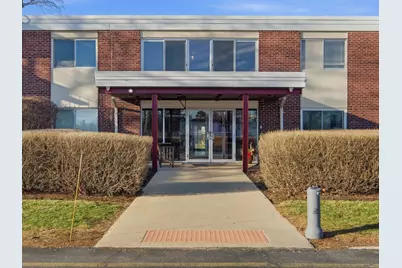 100 Deborah Lane #B26, Wheeling, IL 60090 - Photo 1
