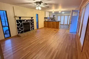 38455 N Sheridan Rd, Beach Park, IL 60087 - Photo 10