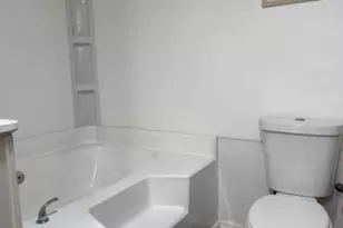 38455 N Sheridan Rd, Beach Park, IL 60087 - Photo 20