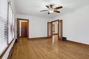 111 Oak St, Frankfort, IL 60423 - Photo 6