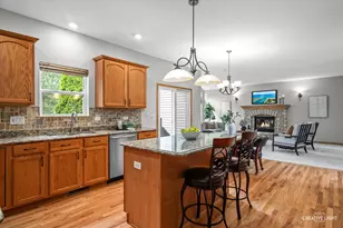 404 Kent Ct, Oswego, IL 60543 - Photo 10