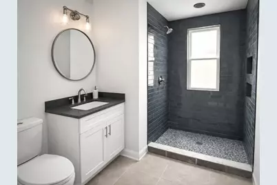 3340 W Evergreen Avenue #2F, Chicago, IL 60651 - Photo 6