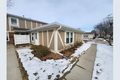 1020 Brunswick Harbor #5001, Schaumburg, IL 60193 - Photo 2