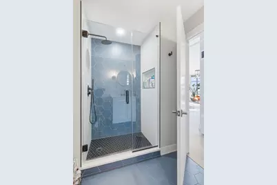 511 W Division Street #512, Chicago, IL 60610 - Photo 12