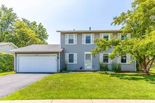 240 Osage Terrace, Buffalo Grove, IL 60089 - Photo 1