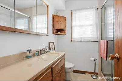 1210 S Broadway Street, McHenry, IL 60050 - Photo 14