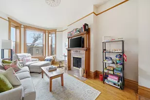 849 W Newport Ave, Chicago, IL 60657 - Photo 4