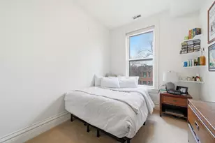 849 W Newport Ave, Chicago, IL 60657 - Photo 10