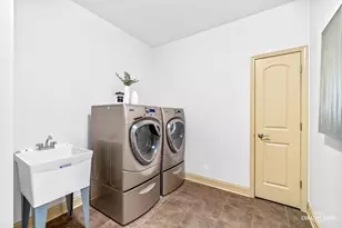 1887 Snead St, Bolingbrook, IL 60490 - Photo 30