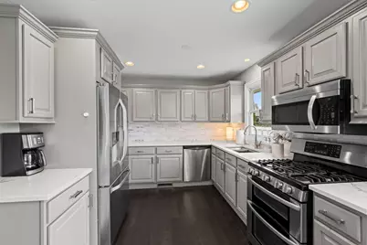 840 E Marshall Court, Palatine, IL 60074 - Photo 6