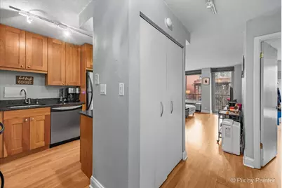 450 W Briar Place #3H, Chicago, IL 60657 - Photo 2