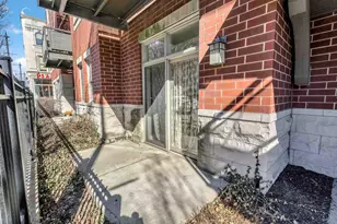1351 S Halsted St, Chicago, IL 60607 - Photo 14