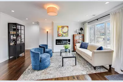 1841 N 76th Avenue, Elmwood Park, IL 60707 - Photo 2