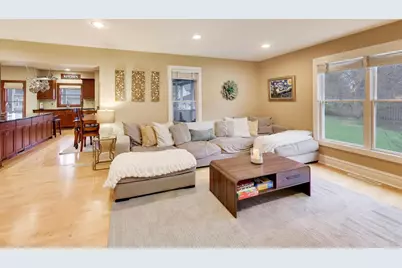 311 Brainerd Avenue, Libertyville, IL 60048 - Photo 10