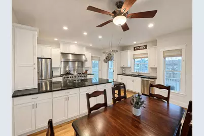 311 Brainerd Avenue, Libertyville, IL 60048 - Photo 8