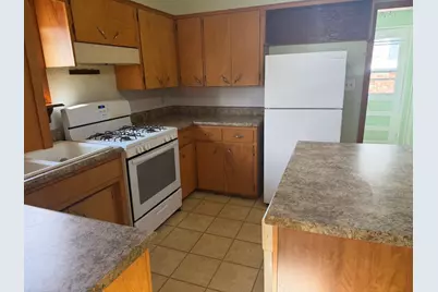 218 N Hickory Street, Centralia, IL 62801 - Photo 18