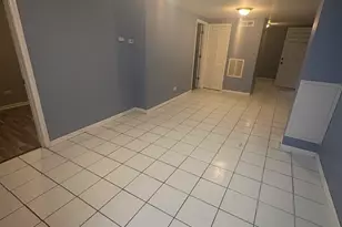 2622 W Luther St, Chicago, IL 60608 - Photo 2