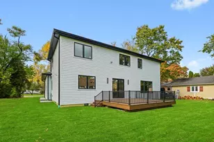 7137 S 87th Ave, Justice, IL 60458 - Photo 6