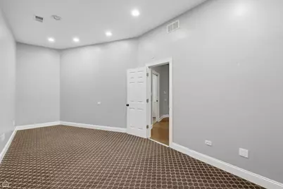 4124 N Lincoln Avenue, Chicago, IL 60618 - Photo 8