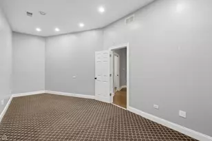 4124 N Lincoln Ave, Chicago, IL 60618 - Photo 8