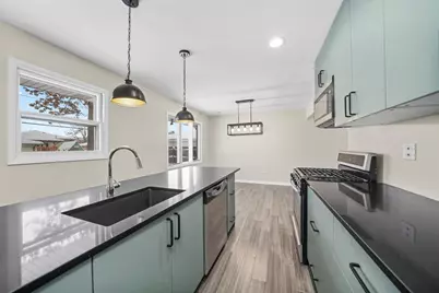 8939 Melvina Avenue, Oak Lawn, IL 60453 - Photo 18