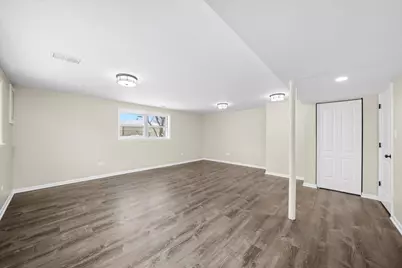 8939 Melvina Avenue, Oak Lawn, IL 60453 - Photo 28