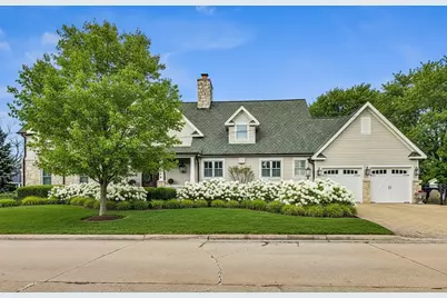 5345 Lawn Avenue, Western Springs, IL 60558 - Photo 1