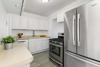 7407 Coventry Drive, Hanover Park, IL 60133 - Photo 8