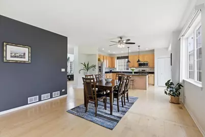 1975 Merlot Court, Wheeling, IL 60090 - Photo 10