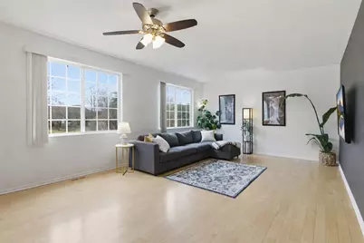 1975 Merlot Court, Wheeling, IL 60090 - Photo 8