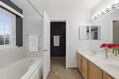 1975 Merlot Court, Wheeling, IL 60090 - Photo 14