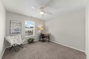 600 W Pleasant Ln, Lombard, IL 60148 - Photo 14