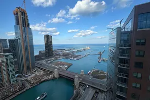 420 E Waterside Dr, Chicago, IL 60601 - Photo 2