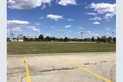 550 E Laraway Road, New Lenox, IL 60451 - Photo 2