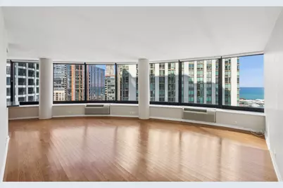155 N Harbor Drive #3704, Chicago, IL 60601 - Photo 4