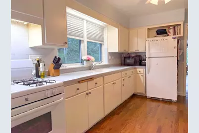 10813 S Artesian Avenue, Chicago, IL 60655 - Photo 8