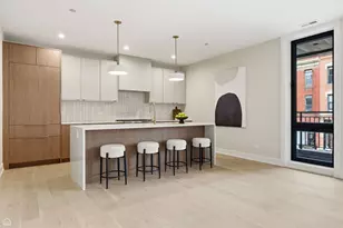 754 N Bishop St, Chicago, IL 60642 - Photo 8