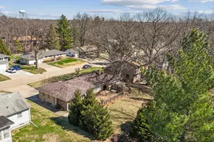 3410 37th Ave, Rock Island, IL 61201 - Photo 22