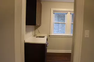 6505 N Bell Ave, Chicago, IL 60645 - Photo 10