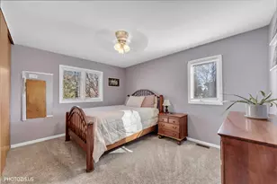 6315 Walkup Ln, Crystal Lake, IL 60012 - Photo 20