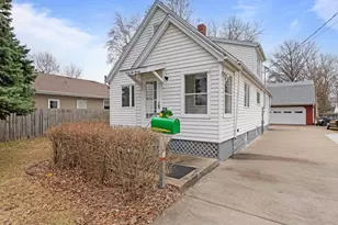4220 18th Ave, Moline, IL 61265 - Photo 4