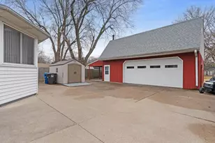 4220 18th Ave, Moline, IL 61265 - Photo 44