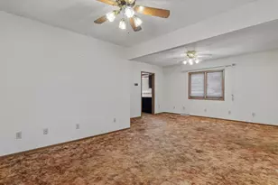 4220 18th Ave, Moline, IL 61265 - Photo 20