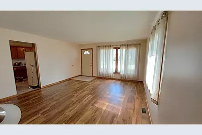 [Address not provided], Crest Hill, IL 60403 - Photo 6