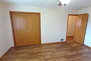 [Address not provided], Crest Hill, IL 60403 - Photo 12