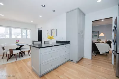 7100 N Sioux Avenue, Chicago, IL 60646 - Photo 14