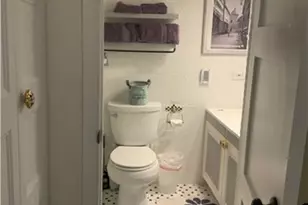 111 E Chestnut St, Chicago, IL 60611 - Photo 10