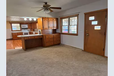 205 E Silverspoon Avenue, Granville, IL 61326 - Photo 18